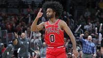 Coby White slaví jeden ze svých úspěšných střeleckých pokusů. | na serveru Lidovky.cz | aktuální zprávy