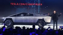 Když však chtěla Tesla při prezentaci demonstrovat odolnost jeho oken, praskla... | na serveru Lidovky.cz | aktuální zprávy