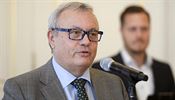 Je třeba, aby výroby, které mohou běžet, nadále běžely Vladimír Dlouhý. | na serveru Lidovky.cz | aktuální zprávy