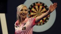 Fallon Sherrocková se raduje z výhry na šipkařském MS. | na serveru Lidovky.cz | aktuální zprávy