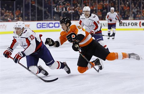 Útočník Washingtonu Capitals Jakub Vrána byl podražen hráčem Philadelphie. | na serveru Lidovky.cz | aktuální zprávy