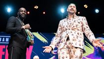 Deontay Wilder (vlevo) a Tyson Fury na tiskové konferenci. | na serveru Lidovky.cz | aktuální zprávy