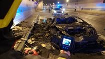 V pražském tunelu Blanka shořelo lamborghini. | na serveru Lidovky.cz | aktuální zprávy