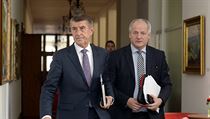 Zleva premiér Andrej Babiš a náměstek ministra zdravotnictví Roman Prymula. | na serveru Lidovky.cz | aktuální zprávy