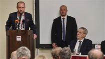 Nově zvolený předseda Strany práv občanů - zemanovci (SPOZ) Martin Šulc (vlevo)... | na serveru Lidovky.cz | aktuální zprávy