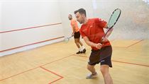 Daniel Mekbib ve squashi prohnal vítkovického hokejistu Ondřeje Romana | na serveru Lidovky.cz | aktuální zprávy