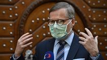 Opozici zajímají data k opatřením i jejich očekávaný efekt, podle Fialy je vláda v absolutní panice Předseda ODS Petr Fiala s rouškou hovoří s novináři. | na serveru Lidovky.cz | aktuální zprávy
