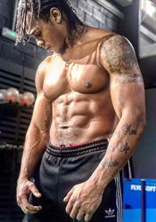 Nebuďte hloupí a chraňte sebe i ostatní, vyzývá boxer, kterého připravil koronavirus o zdravého otce Britský boxer Anthony Yarde. | na serveru Lidovky.cz | aktuální zprávy