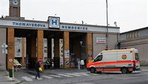 Zemřela sestra z Thomayerovy nemocnice. Zřejmě je tak první obětí koronaviru mezi zdravotníky v Česku Thomayerova nemocnice. | na serveru Lidovky.cz | aktuální zprávy