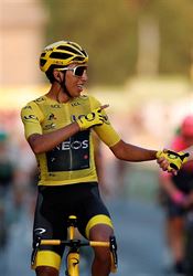 Otazníky kolem Tour de France. Pojede se v listopadu? Nebo v červenci bez diváků? Geraint Thomas dovedl Kolumbijce Egana Bernala do cíle poslední etapy Tour. | na serveru Lidovky.cz | aktuální zprávy