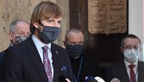 Zleva náměstek ministra zdravotnictví a šéf Centrálního řídícího týmu Covid-19...