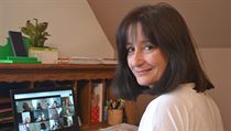 Šárka Holečková, ředitelka základní školy ve Stehelčevsi u Kladna . Šárka Holečková, ředitelka základní školy ve Stehelčevsi u Kladna .