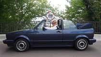 Ten Golf Cabrio na obrázku bude od října veterán. Byl přihlášen přesně v den... | na serveru Lidovky.cz | aktuální zprávy