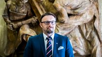 Jeden z kandidátů na superúředníka - Petr Hůrka. Jeden z kandidátů na superúředníka - Petr Hůrka.