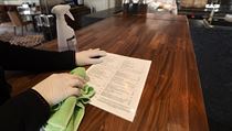 Pražský luxusní hotel Four Seasons začíná znovu fungovat po nuceném uzavření...