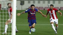 Lionel Messi v souboji s obránci Athleticu Bilbao. | na serveru Lidovky.cz | aktuální zprávy