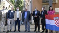 Delegace vítající české turisty. Včetně chorvatského ministra turistiky Gari... | na serveru Lidovky.cz | aktuální zprávy