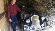 Vůz Škoda Rapid zaparkovaný v garáži Karla Čapka. Automobil stejného provedení... | na serveru Lidovky.cz | aktuální zprávy
