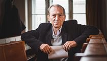 Jiří Pelán, romanista, literární historik a překladatel. Jiří Pelán, romanista, literární historik a překladatel.