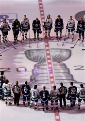 Hokej, alkohol, stížnosti i drogy. Odkrytá bublina, v níž se hraje NHL Hokejisté Winnipegu a Vancouveru se před začátkem utkání vymezili vůči rasismus... | na serveru Lidovky.cz | aktuální zprávy