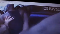 Na veřejnost se dostalo další video z osudného zatčení George Floyda, jehož...