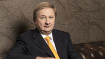 Zakladatel a hlavní vlastník nejmladšího českého peněžního ústavu Trinity Bank... Zakladatel a hlavní vlastník nejmladšího českého peněžního ústavu Trinity Bank...