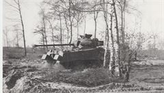 Tank Sherman ze sestavy Československé samostatné obrněné brigády na frontě u... | na serveru Lidovky.cz | aktuální zprávy