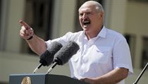 Běloruský prezident Alexandr Lukašenko během svého projevu 16. 8. 2020. | na serveru Lidovky.cz | aktuální zprávy
