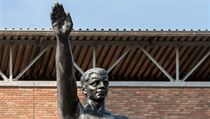Kontroverzní socha zmizí ze stadionu v Amsterodamu | na serveru Lidovky.cz | aktuální zprávy