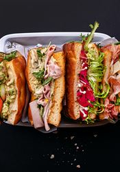 Gastronomii teď není úplně přáno, je to náročná doba, říkají majitelé Zona Bistro Gastromonii teď není úplně přáno, je to náročná doba. Ale my jsme se stejně... | na serveru Lidovky.cz | aktuální zprávy