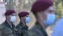 Příslušníci české armády přijeli do domova pro seniory v Humpolci na výpomoc v... | na serveru Lidovky.cz | aktuální zprávy