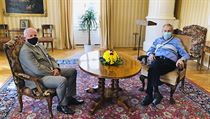 Zeman jmenoval Prymulu ministrem zdravotnictví. Babiš prozradil, co od něj očekává Prezident Miloš Zeman (vpravo) přijal 21. září 2020 na zámku v Lánech vládního... | na serveru Lidovky.cz | aktuální zprávy