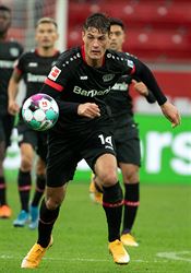 Frýdek: To co říkal Hřebík o Schickovi a bránění mi přijde jako blbost, nejvíc by mu sedělo Španělsko Leverkusen doma remizoval s Lipskem 1:1, Schick se neprosadil | na serveru Lidovky.cz | aktuální zprávy
