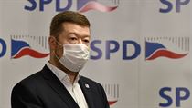 Předseda hnutí SPD Tomio Okamura komentuje novinářům 3. října 2020 v Praze... | na serveru Lidovky.cz | aktuální zprávy