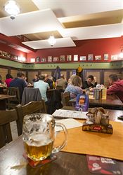 Chudí se mohou nakazit snáz i kvůli slevovým akcím a restaurace jsou zdaleka nejrizikovější, říká studie z metropolí Lidé v hospodách si ve čtvrtek užívali posledního dne, kdy mohli posedět až do... | na serveru Lidovky.cz | aktuální zprávy