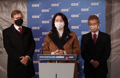 Nově zvolená senátorka Miroslava Němcová (ODS), v pozadí šéf ODS Petr Fiala a... | na serveru Lidovky.cz | aktuální zprávy Nově zvolená senátorka Miroslava Němcová (ODS), v pozadí šéf ODS Petr Fiala a... | na serveru Lidovky.cz | aktuální zprávy