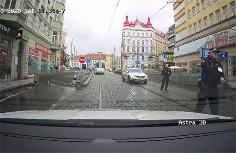 Záběry z honičky v centru Prahy. | na serveru Lidovky.cz | aktuální zprávy