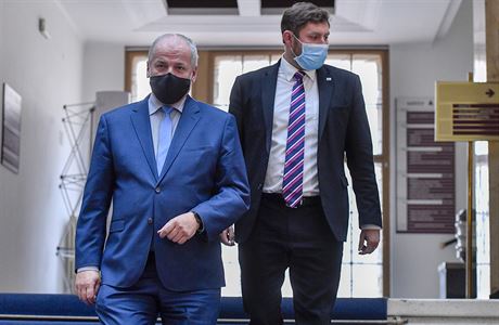Ministr zdravotnictví Roman Prymula rezignaci odmítl. | na serveru Lidovky.cz | aktuální zprávy