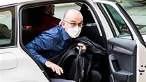 Blatný místo Prymuly jako ministr? Zeman ho přijal v Lánech, po hodině odjel bez jakéhokoliv komentáře Jan Blatný přijel k Úřadu vlády ČR | na serveru Lidovky.cz | aktuální zprávy