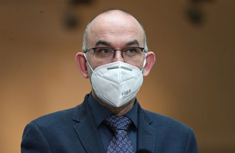 Situace je křehká, řekl Blatný. Podle něj nelze vyloučit, že by se opatření mohla zase zpřísnit Ministr zdravotnictví Jan Blatný. | na serveru Lidovky.cz | aktuální zprávy