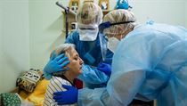 Domovy pro seniory obdržely rychlotesty na koronavirus a okamžitě začaly s... Domovy pro seniory obdržely rychlotesty na koronavirus a okamžitě začaly s...