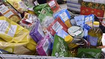Darované zboží z jihlavského hypermarketu poslouží lidem z třebíčských...
