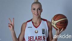 Bloruská basketbalistka Jelena Levenková.