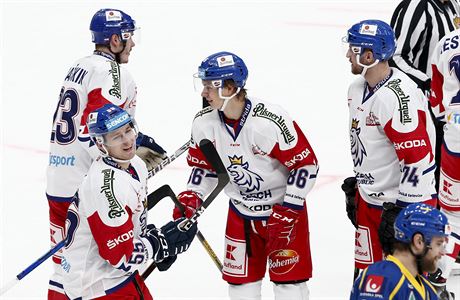 Čeští hokejisté slaví vítězství nad Švédskem. | na serveru Lidovky.cz | aktuální zprávy