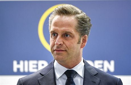 Nizozemsko chce svůj vakcinační pas. Vyvíjí aplikaci, která lidem umožní cestovat nebo návštěvu kina Nizozemský ministr zdravotnictví. Nizozemsko začalo očkovat jako poslední země... | na serveru Lidovky.cz | aktuální zprávy