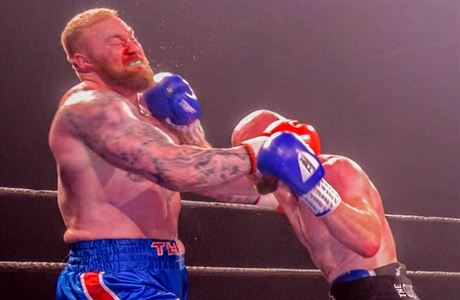 Björnsson v exhibičním zápase s Wardem. | na serveru Lidovky.cz | aktuální zprávy Björnsson v exhibičním zápase s Wardem. | na serveru Lidovky.cz | aktuální zprávy