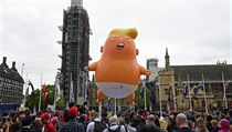 Nafukovac karikatura Trumpa pibude do sbrky londnskho muzea.