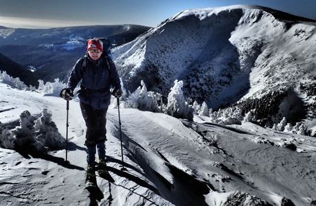 Na skialpech v Krkonoších během kompletního přechodu včetně výstupu na Sněžku | na serveru Lidovky.cz | aktuální zprávy Na skialpech v Krkonoších během kompletního přechodu včetně výstupu na Sněžku | na serveru Lidovky.cz | aktuální zprávy