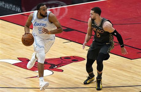Talen Horton-Tucker z Lakers a Zach LaVine z Chicago Bulls. | na serveru Lidovky.cz | aktuální zprávy