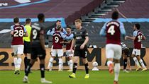 Fotbalisté West Hamu se radují z branky. | na serveru Lidovky.cz | aktuální zprávy